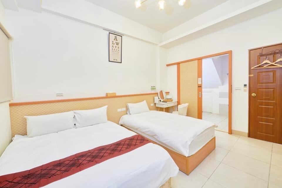 Ocean Mam Bo Homestay Ji'an Bagian luar foto
